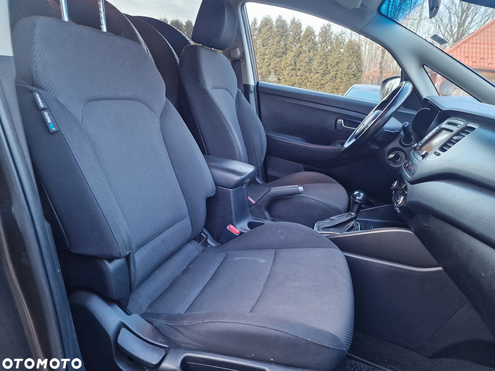 Kia Carens 1.7 CRDi Spirit - 14