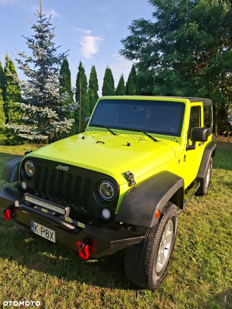 Jeep Wrangler - 2