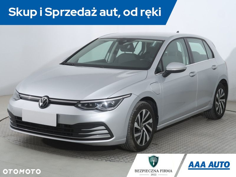 Volkswagen Golf - 2