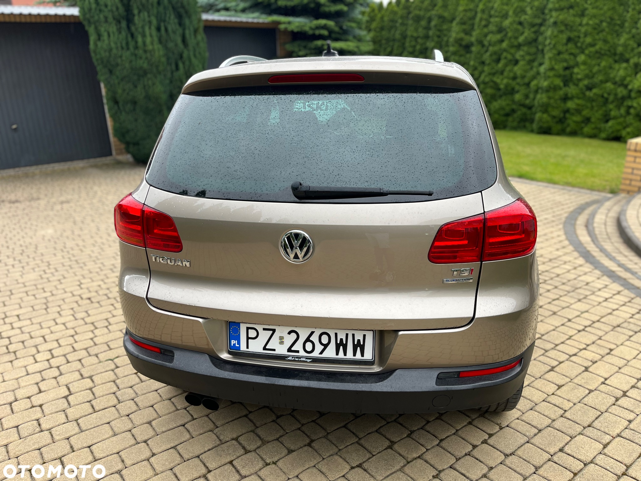 Volkswagen Tiguan 1.4 TSI BlueMotion Technology Exclusive - 25