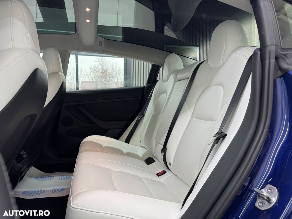 Tesla Model 3 Langstreckenbatterie Allradantrieb Dual Motor - 14