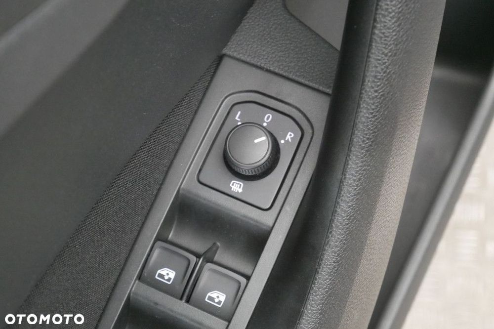 Skoda Scala 1.5 TSI Ambition DSG - 25