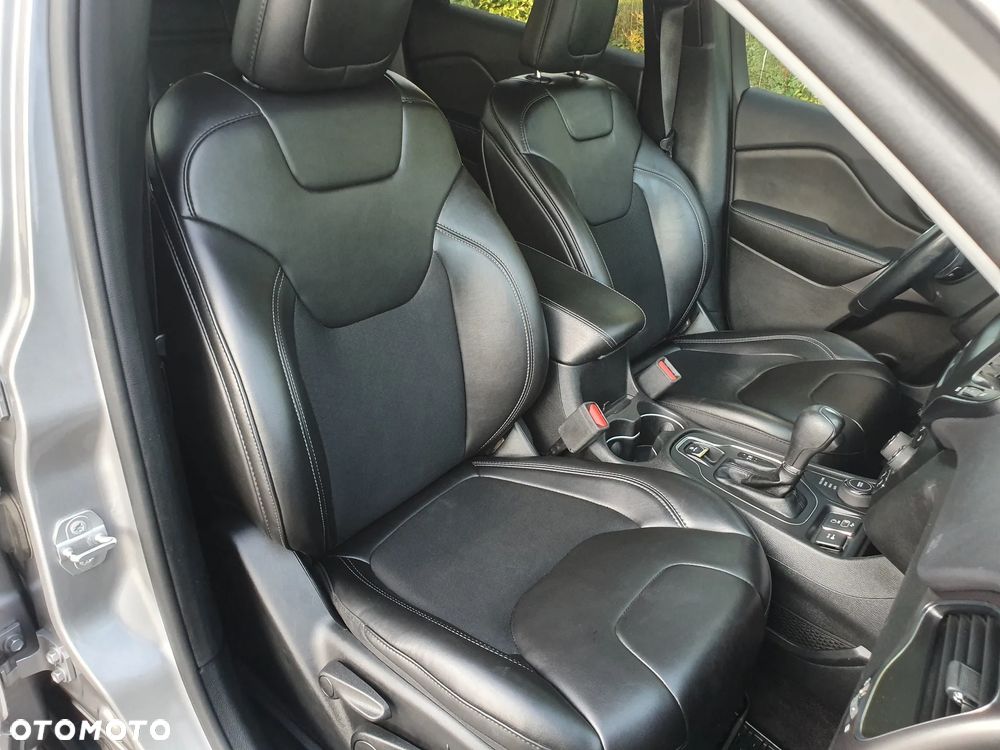 Jeep Cherokee 3.2 V6 Active Drive I Limited - 9