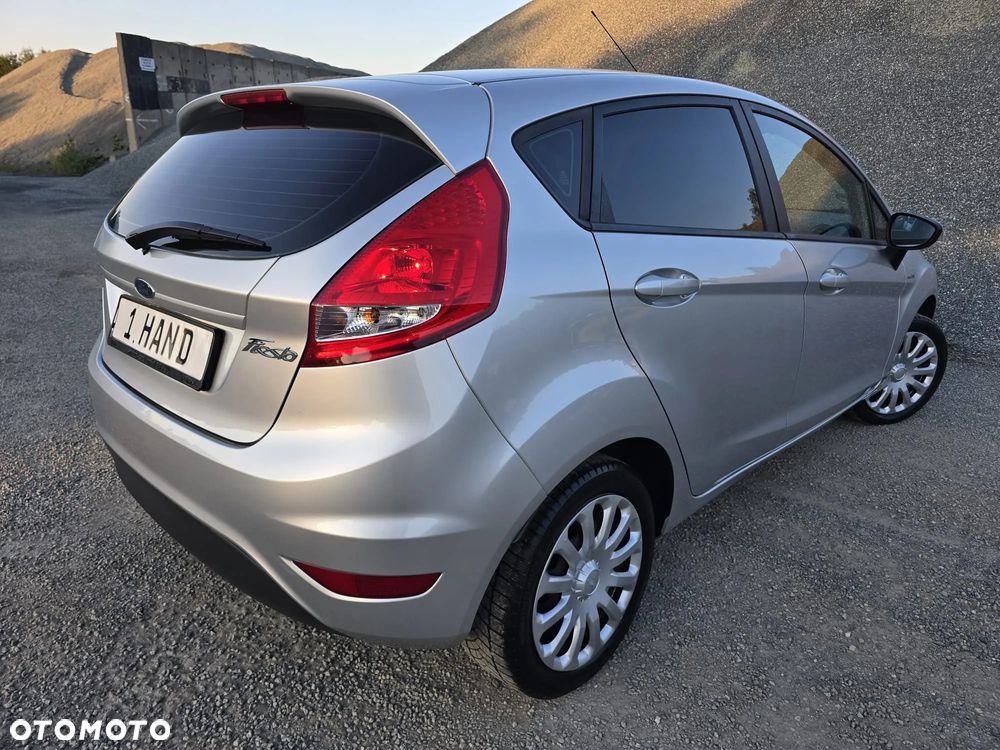 Ford Fiesta 1.25 Trend EU5 - 13