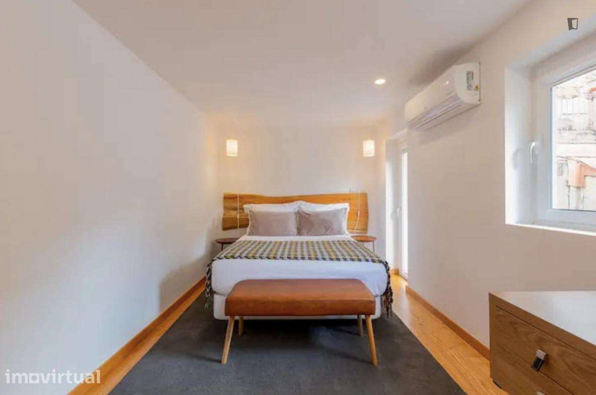 Apartamento com 2 quartos - localizado em Santo Ildefonso Porto - Grande imagem: 3/13