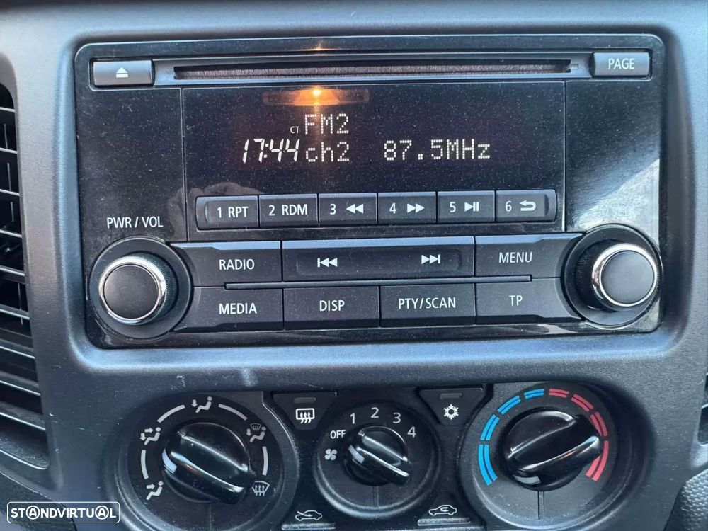 Mitsubishi L200 2.4 DI-D CD Invite 4WD - 8