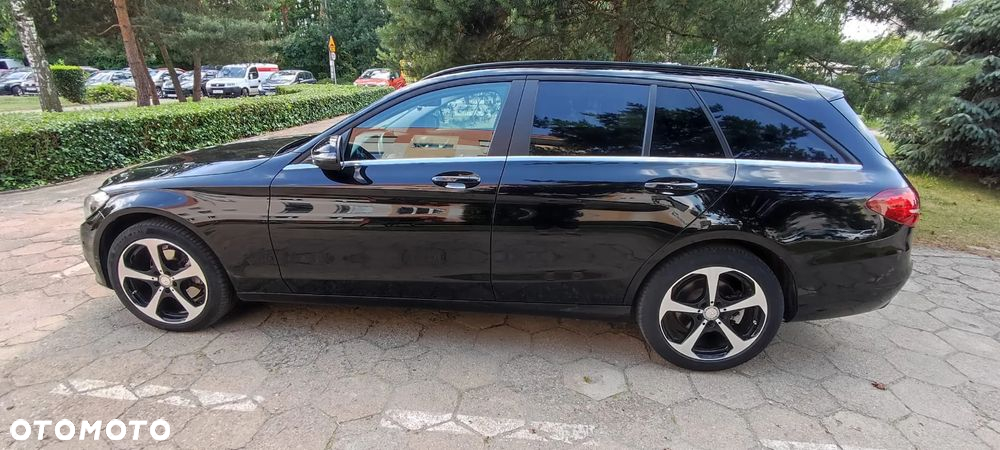 Mercedes-Benz Klasa C 220 (BlueTEC) d T 7G-TRONIC Exclusive - 16
