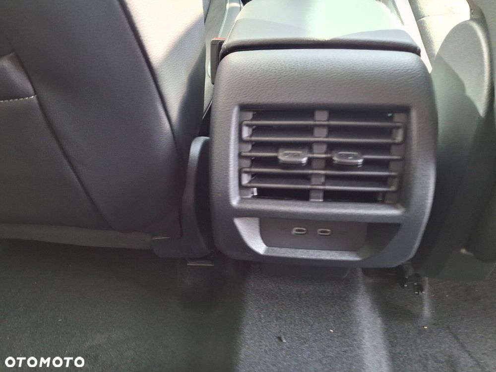 Volkswagen Caddy - 18