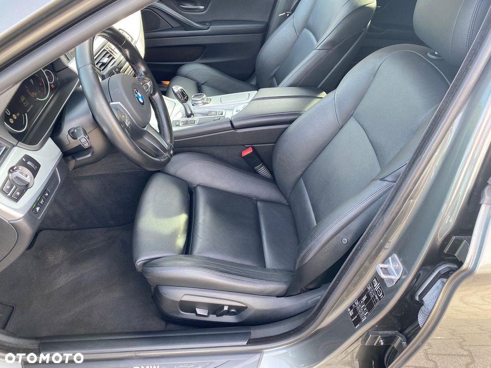 BMW Seria 5 520d Luxury Line sport - 17