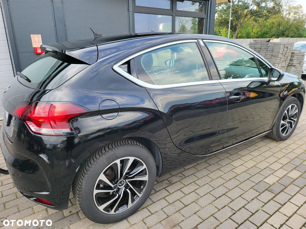 Citroën DS4 Cross 1.6 BlueHDi Be Chic S&S EAT6 - 18