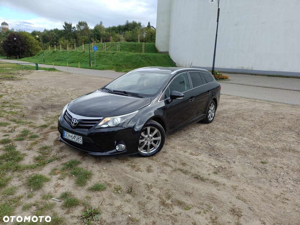 Toyota Avensis 2.0 D-4D Active - 1
