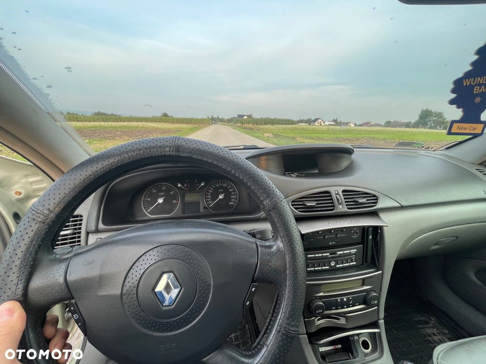 Renault Laguna - 7