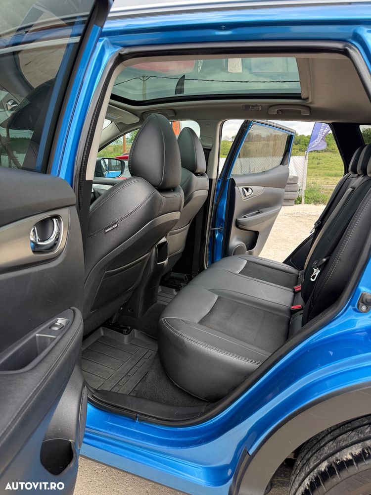 Nissan Qashqai 1.6 DCI Start/Stop X-TRONIC Tekna - 10