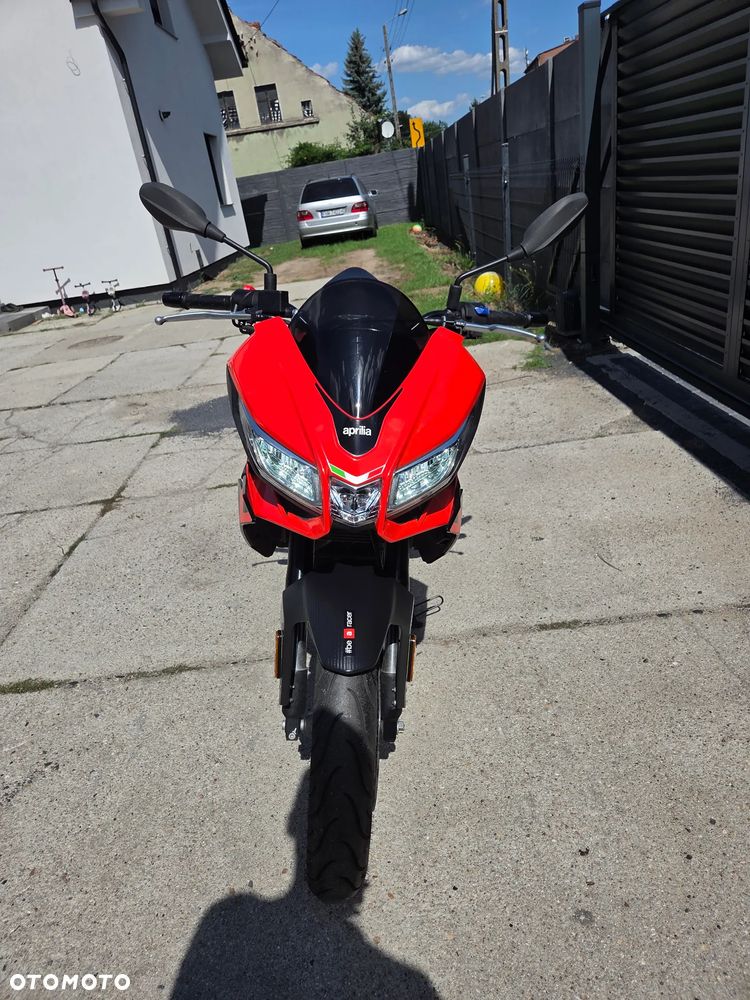 Aprilia Tuono - 5