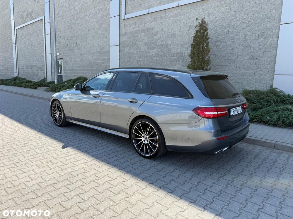 Mercedes-Benz Klasa E - 6