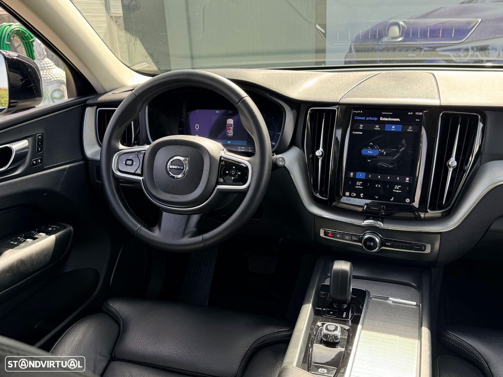 Volvo XC 60 2.0 T6 PHEV R-Design Expression AWD - 49