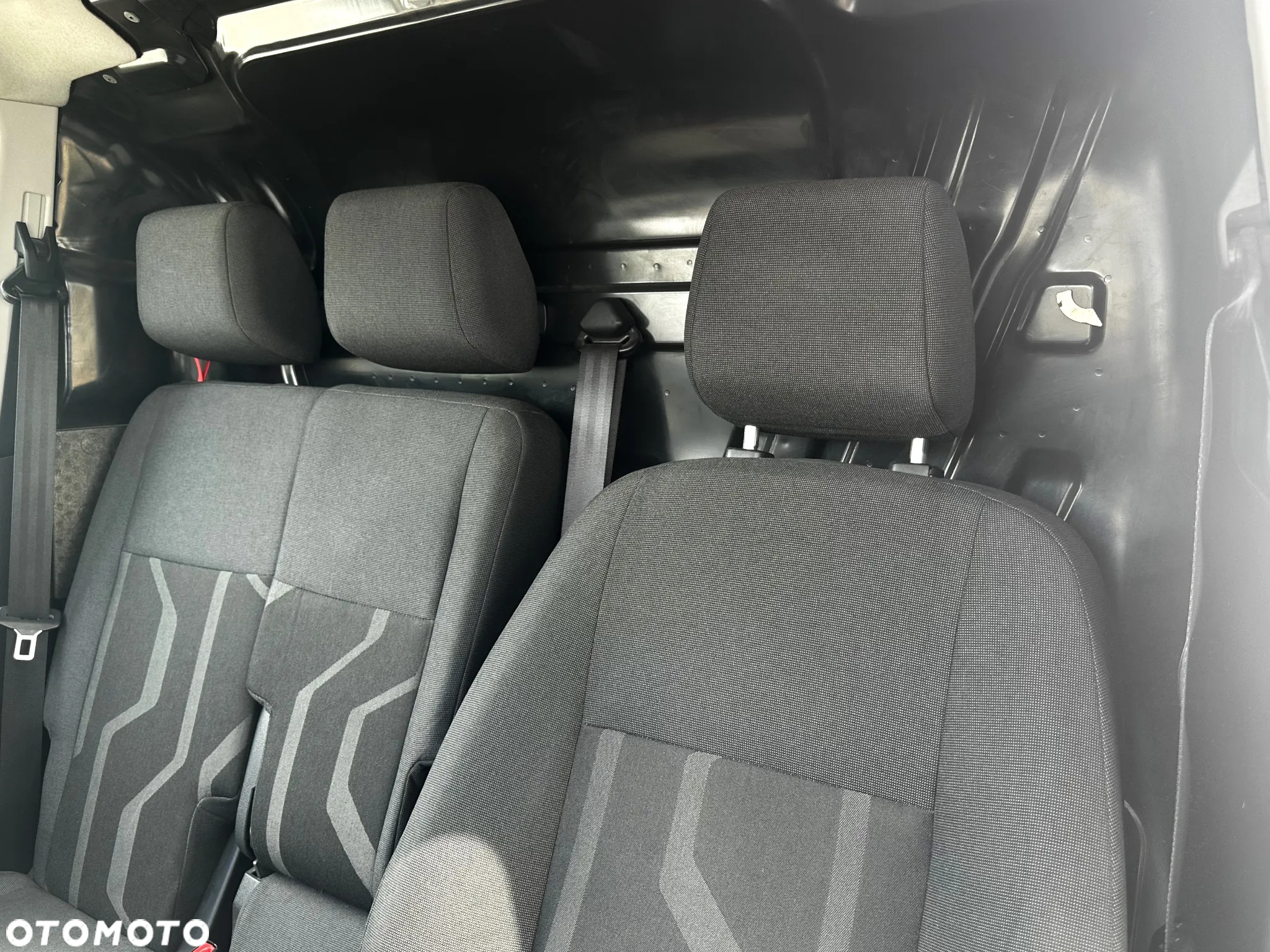 Ford Transit Connect - 16