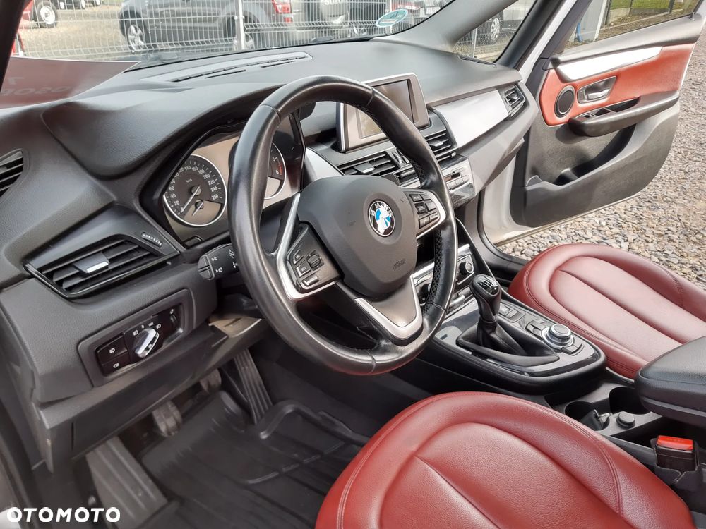 BMW Seria 2 218d Advantage - 10