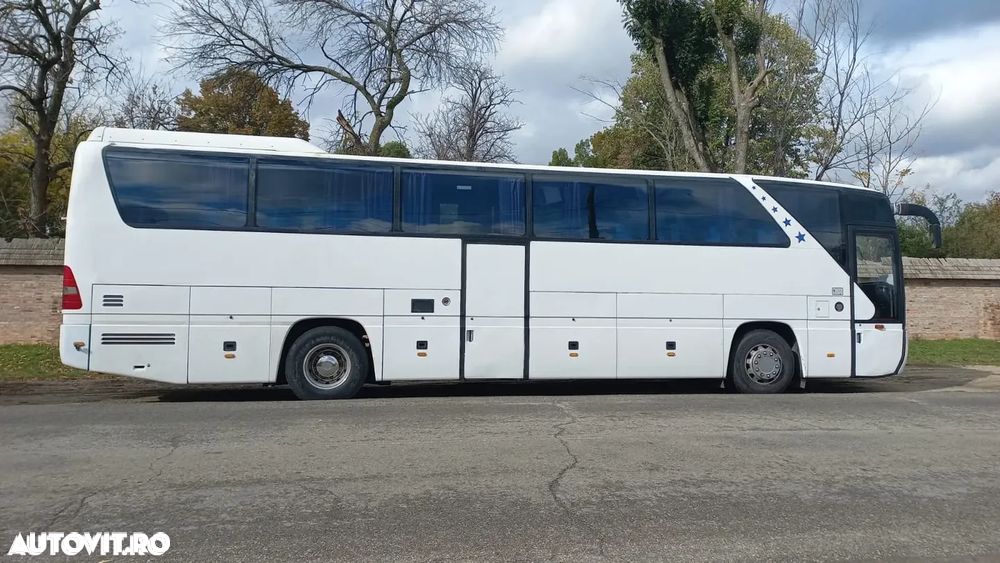 Mercedes-Benz TOURISMO - 5