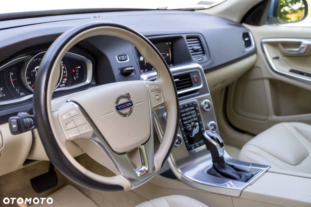 Volvo S60 T4 Drive-E Summum - 10