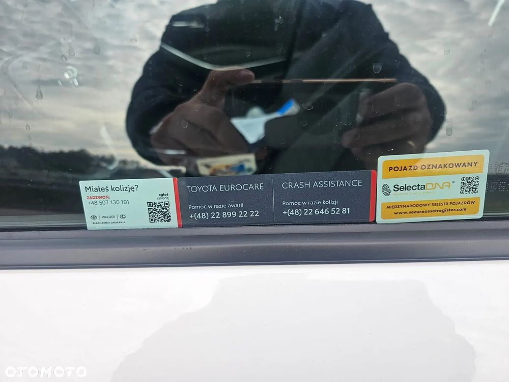 Toyota Corolla 1.8 Hybrid Style - 14