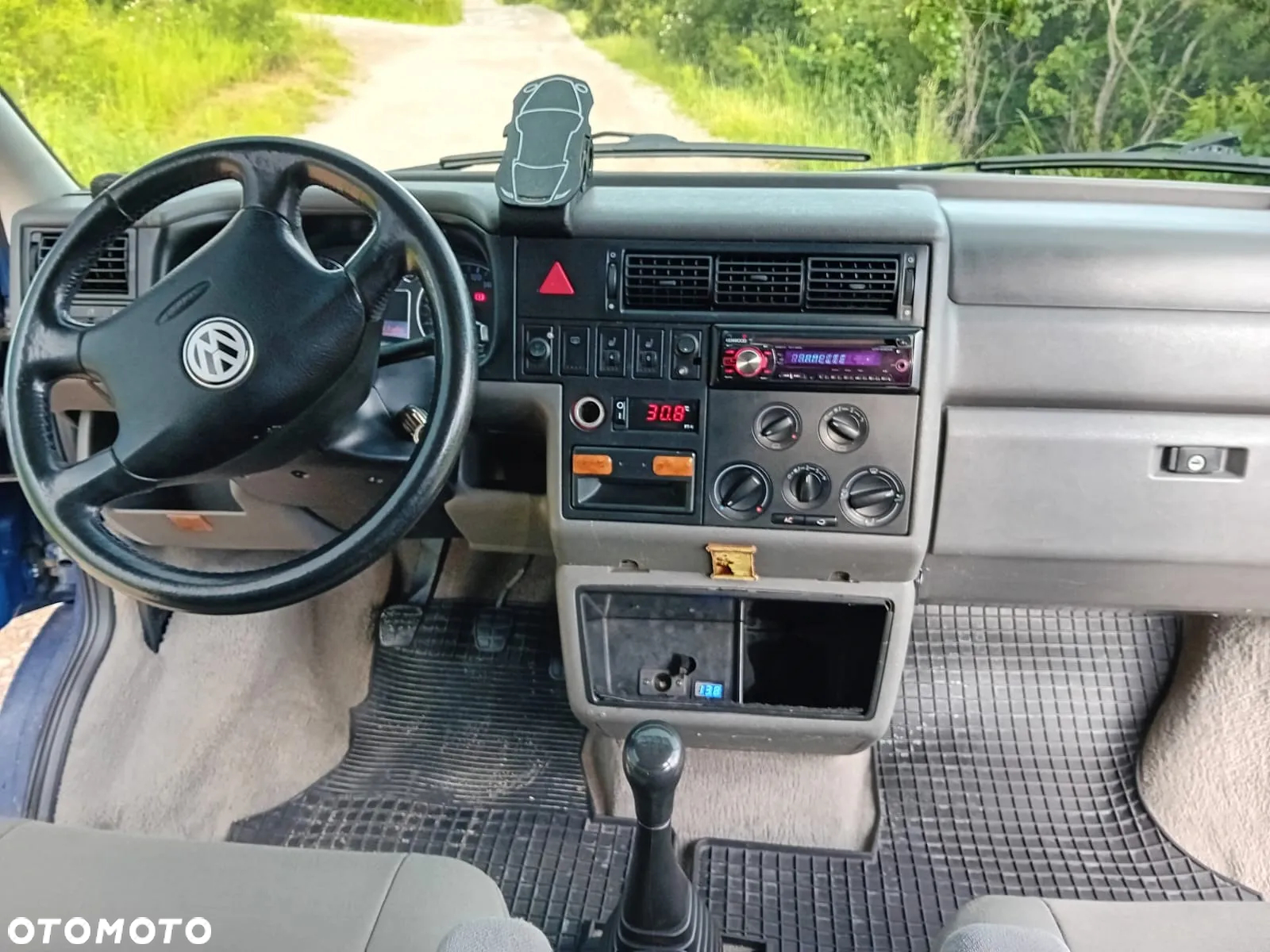 Volkswagen Transporter - 14