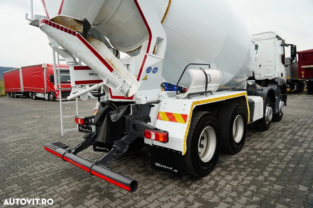 Mercedes-Benz AROCS 3540 / BETONIERĂ 9M3 / 8x4 / AUTOMATĂ / 2022 - 13