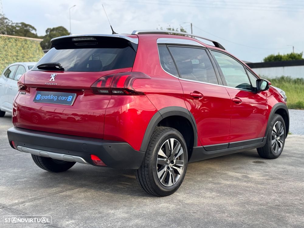 Peugeot 2008 PureTech 110 Stop&Start EAT6 Allure - 3