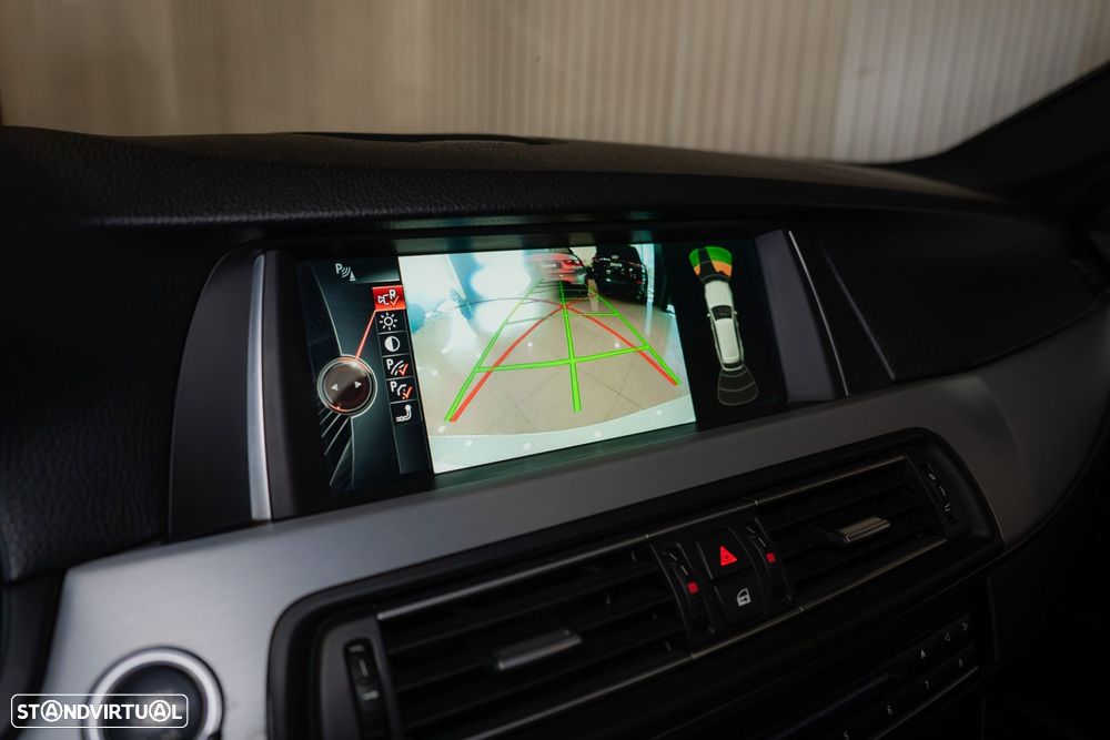 BMW 520 d Pack M - 42