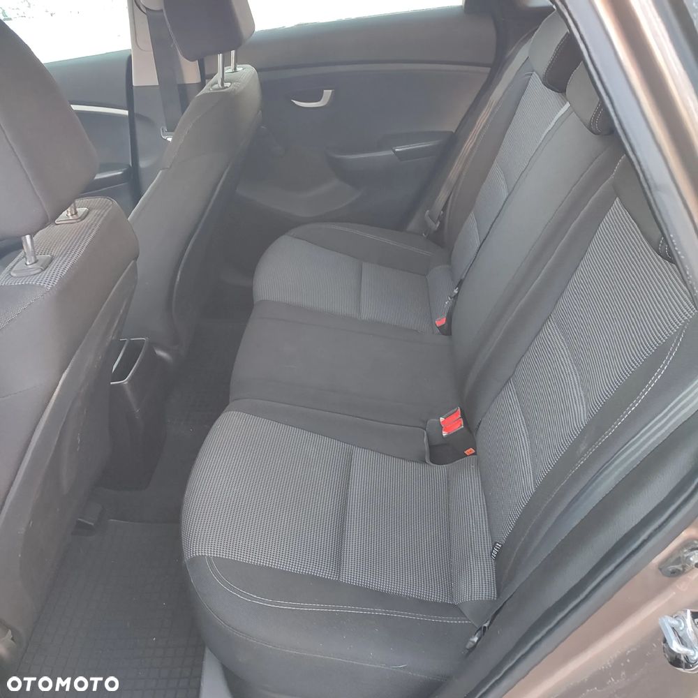 Hyundai i30 1.6 Classic - 7