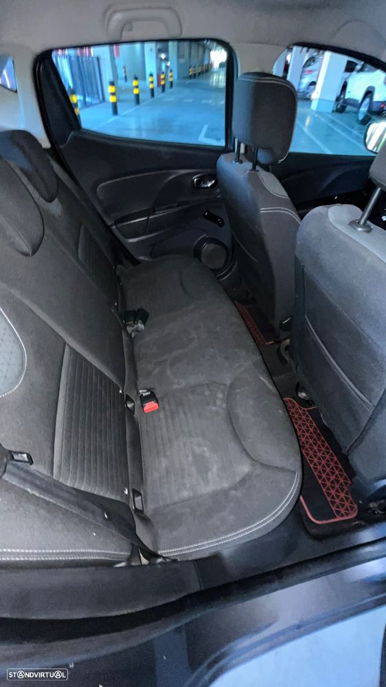 Renault Clio 1.5 dCi Dynamique S - 11