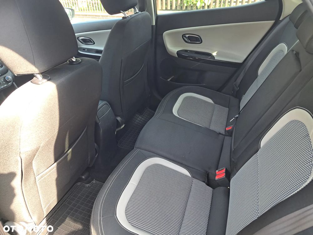 Kia Ceed - 18