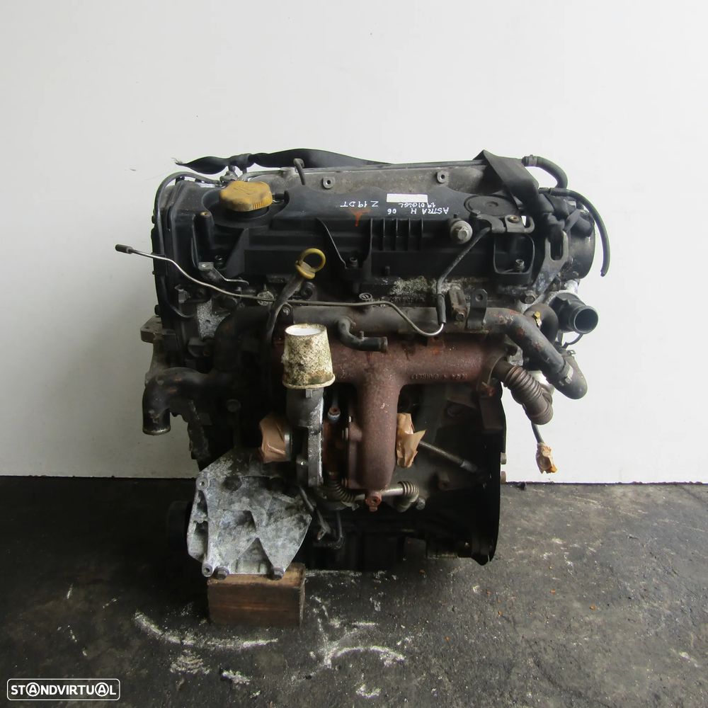 Motor Opel 1.9 Cdti com referencia  Z19DT - 2