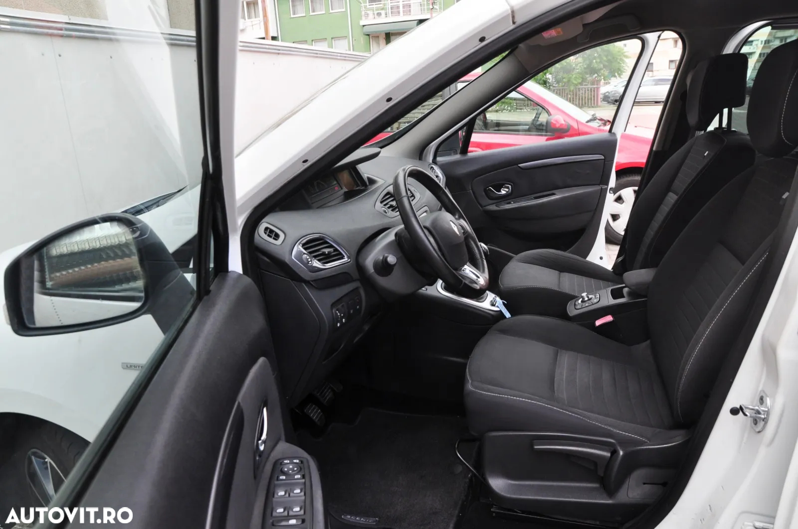 Renault Scenic dCi 110 LIMITED - 15