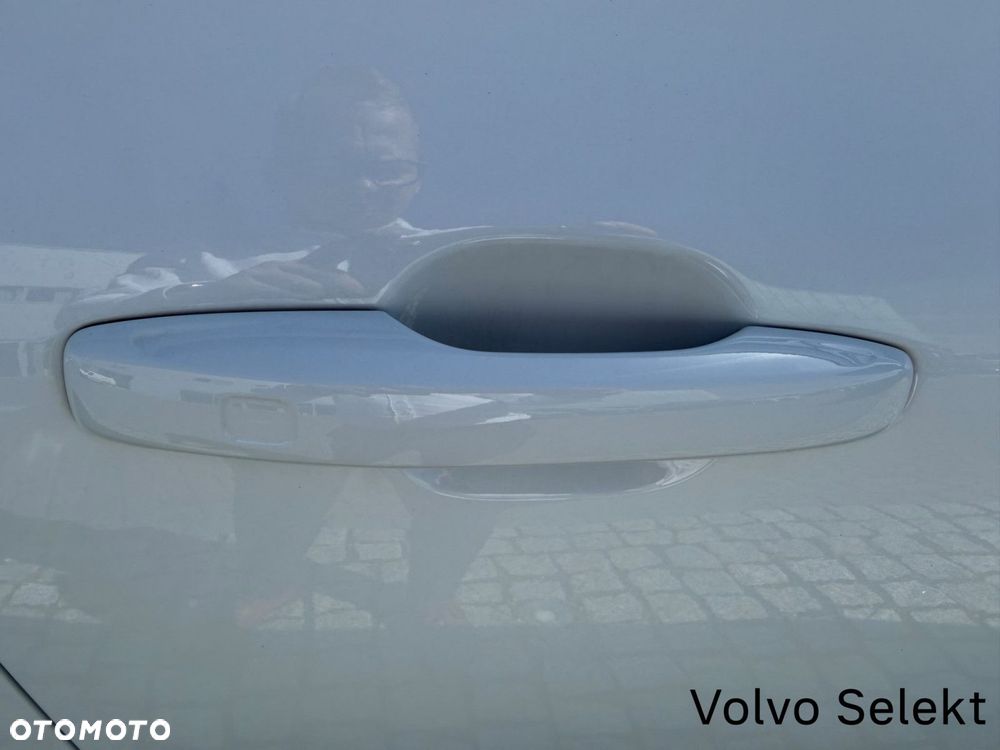 Volvo XC 60 - 35