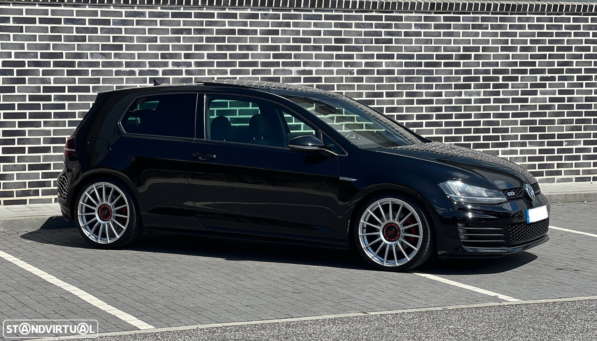 VW Golf 2.0 TDI GTD DSG - 4