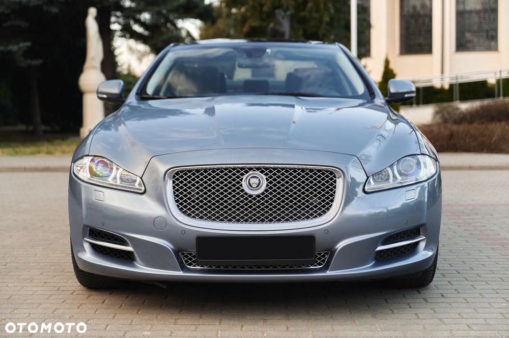 Jaguar XJ 3.0 V6 S Premium Luxury - 4