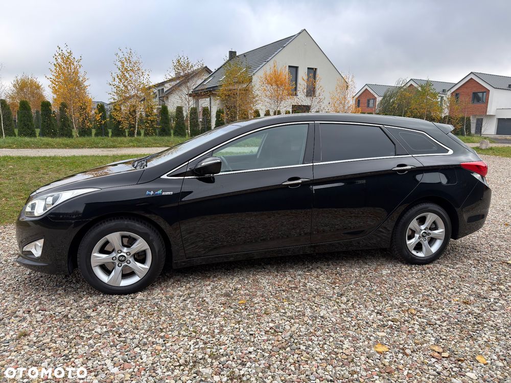 Hyundai i40 1.7 CRDi Comfort + - 5