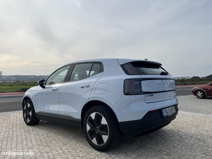 Volvo EX30 69 kWh Single Motor Extended Range Core - 4