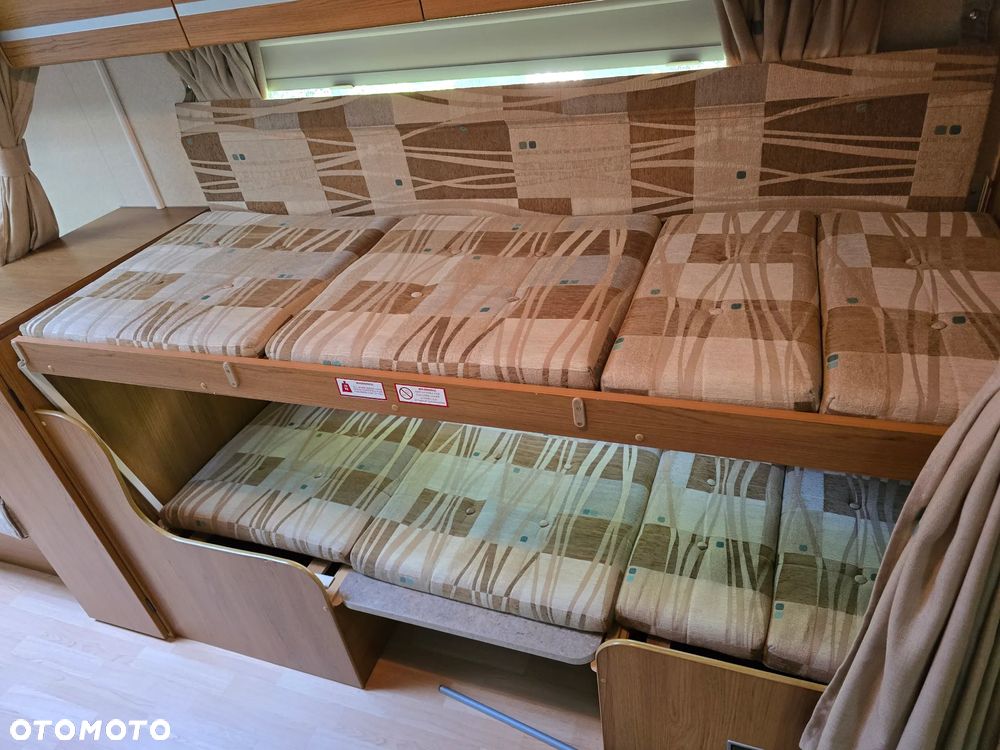 Bailey Pageant S7 Champagne - 18