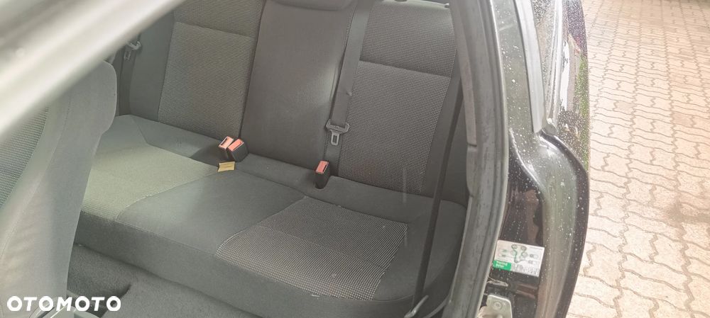 Opel Astra 1.8 Sport - 15