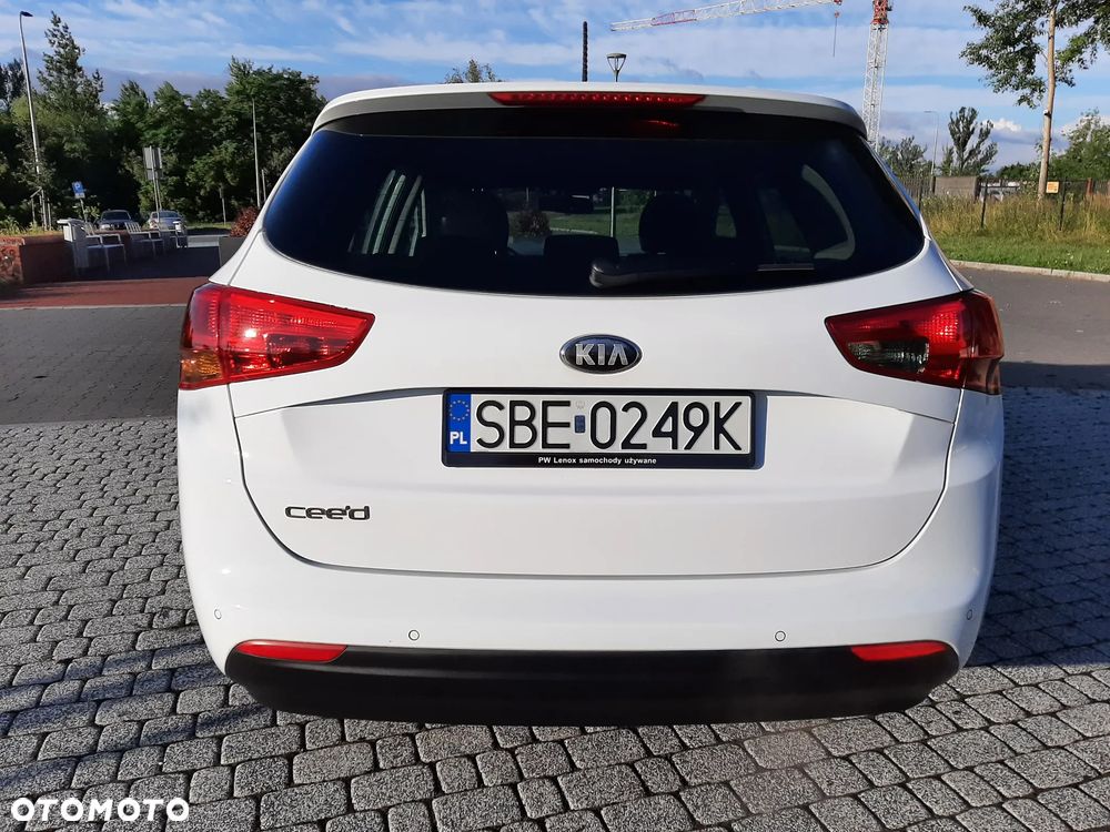 Kia Ceed 1.6 GDI Spirit - 7