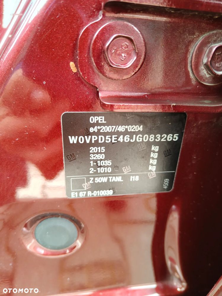 Opel Astra 1.4 T Executive EU6 - 17