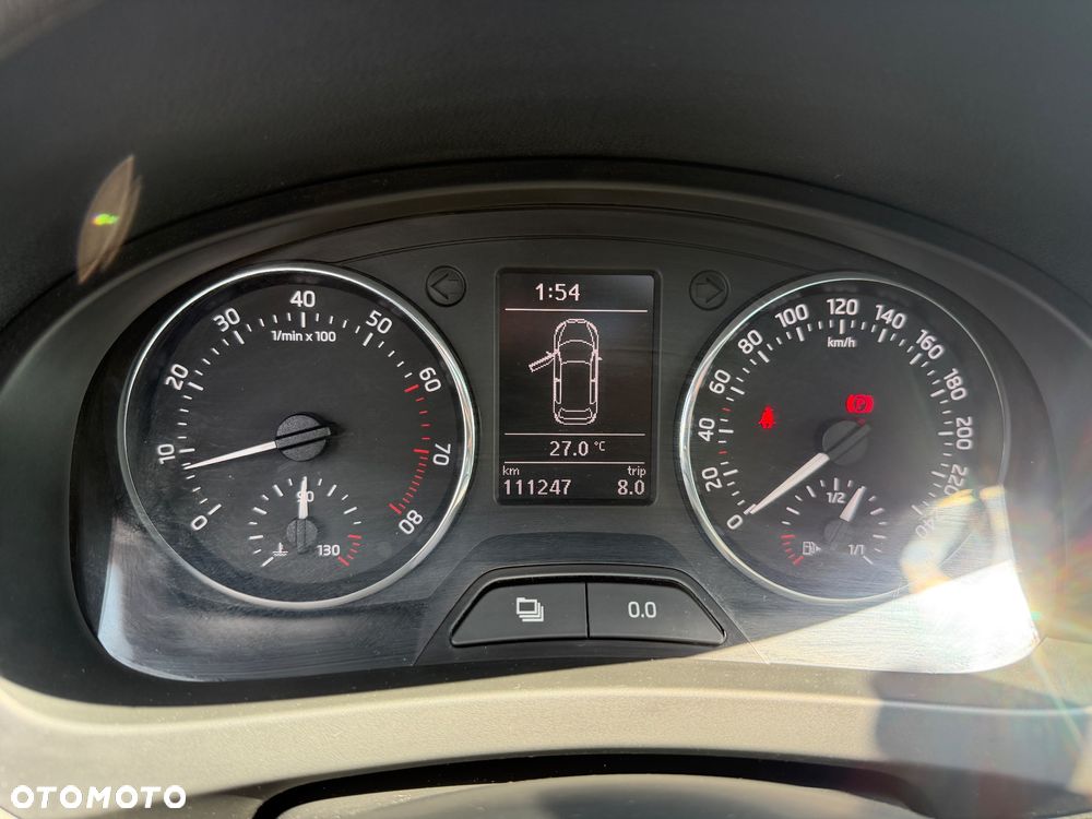 Skoda RAPID Spb 1.2 TSI Ambition Max - 9
