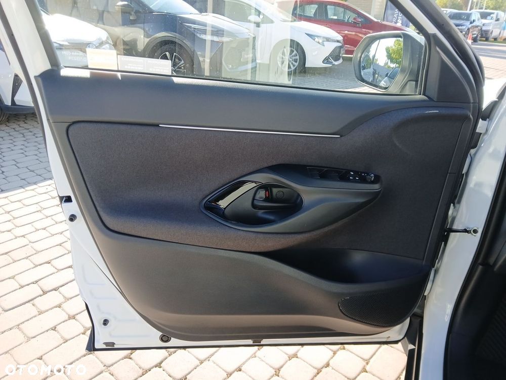 Toyota Yaris Cross Hybrid 1.5 Style - 21