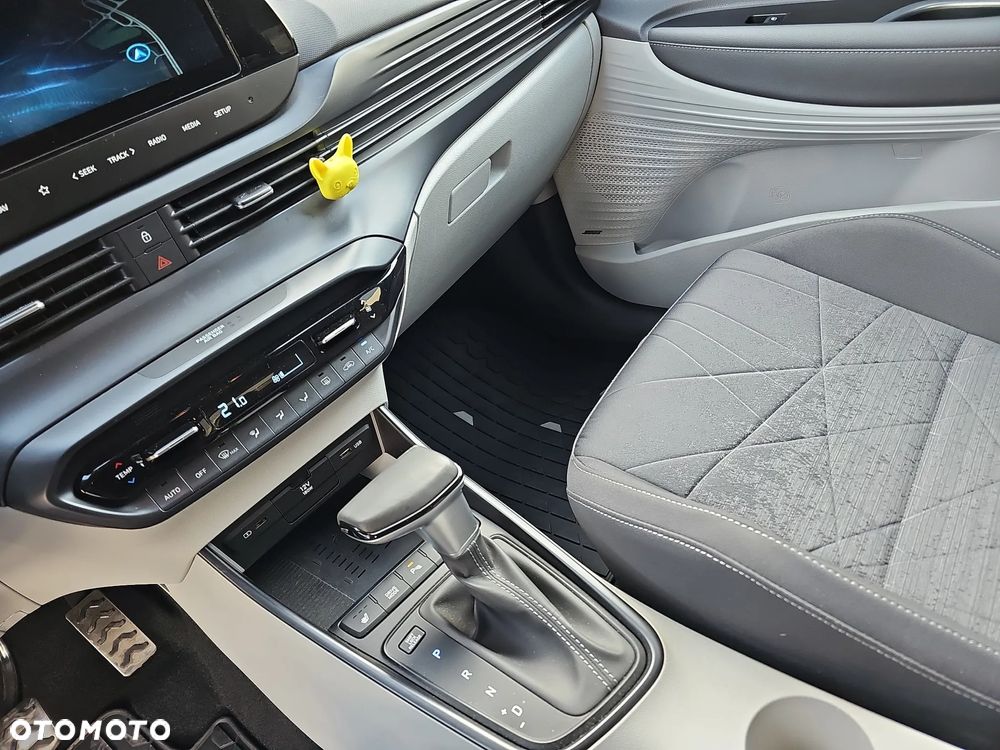 Hyundai Bayon 1.0 T-GDI Executive DCT - 17