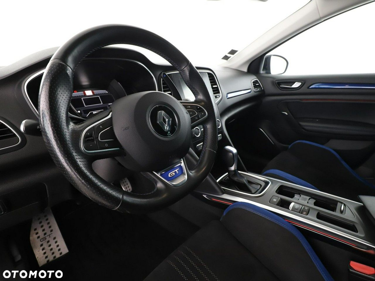 Renault Megane ENERGY TCe 205 EDC GT - 14