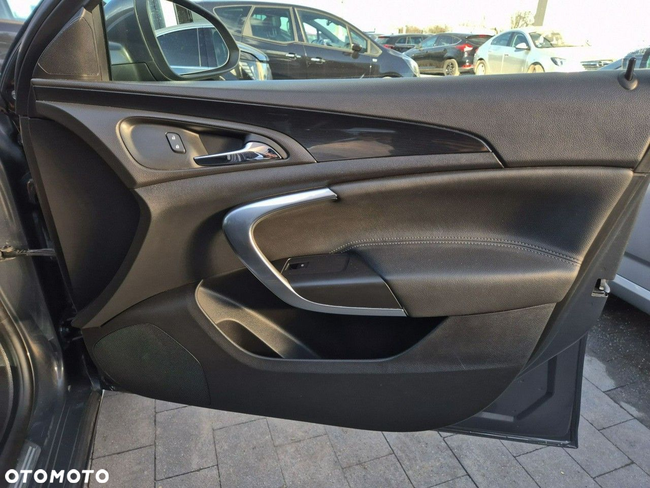 Opel Insignia - 27