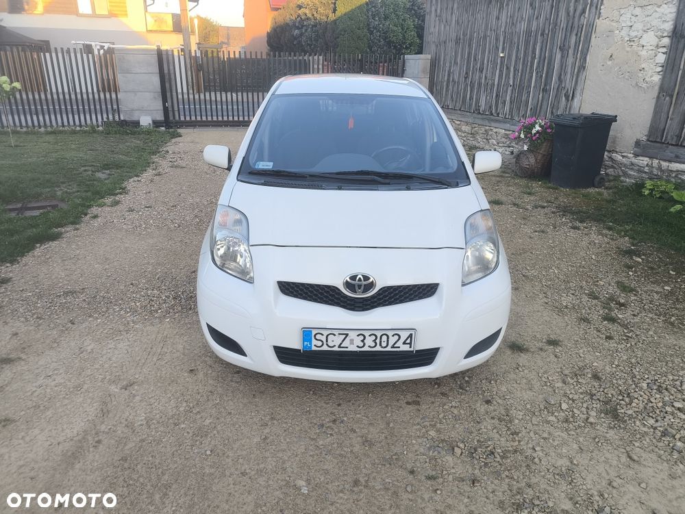 Toyota Yaris - 5