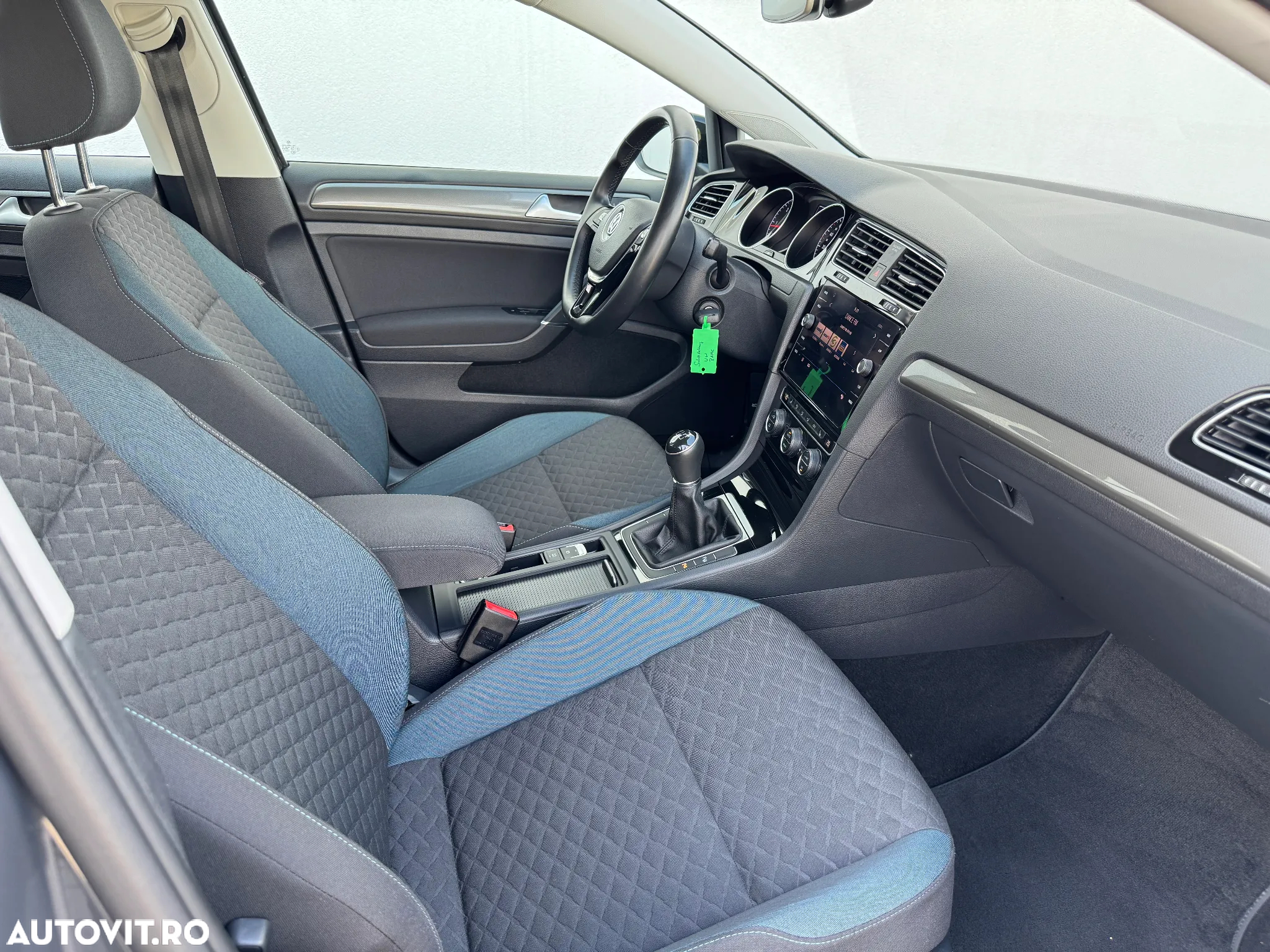Volkswagen Golf 1.6 TDI (BlueMotion Technology) Comfortline - 7